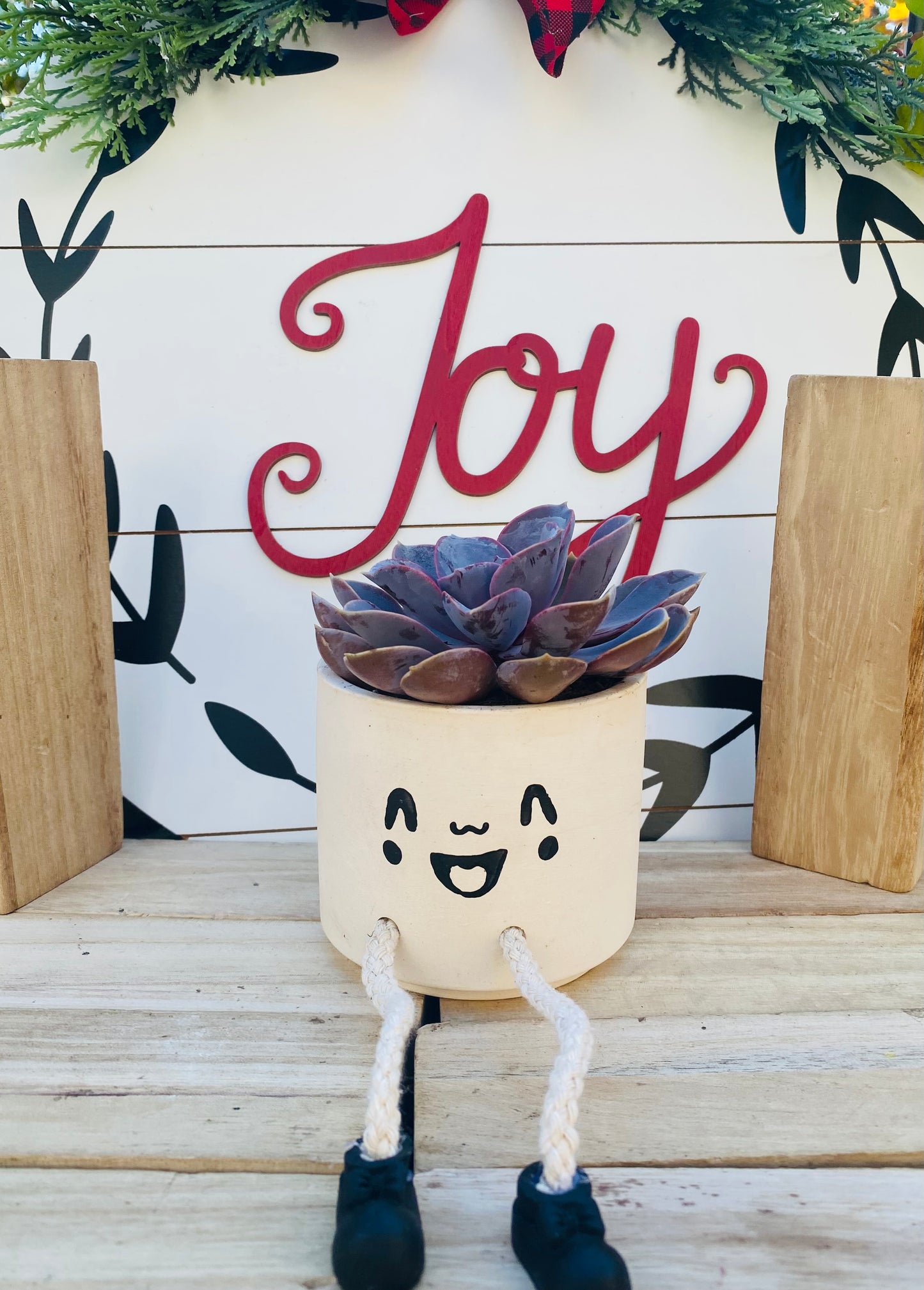 Happy Face plant pot (Joy)